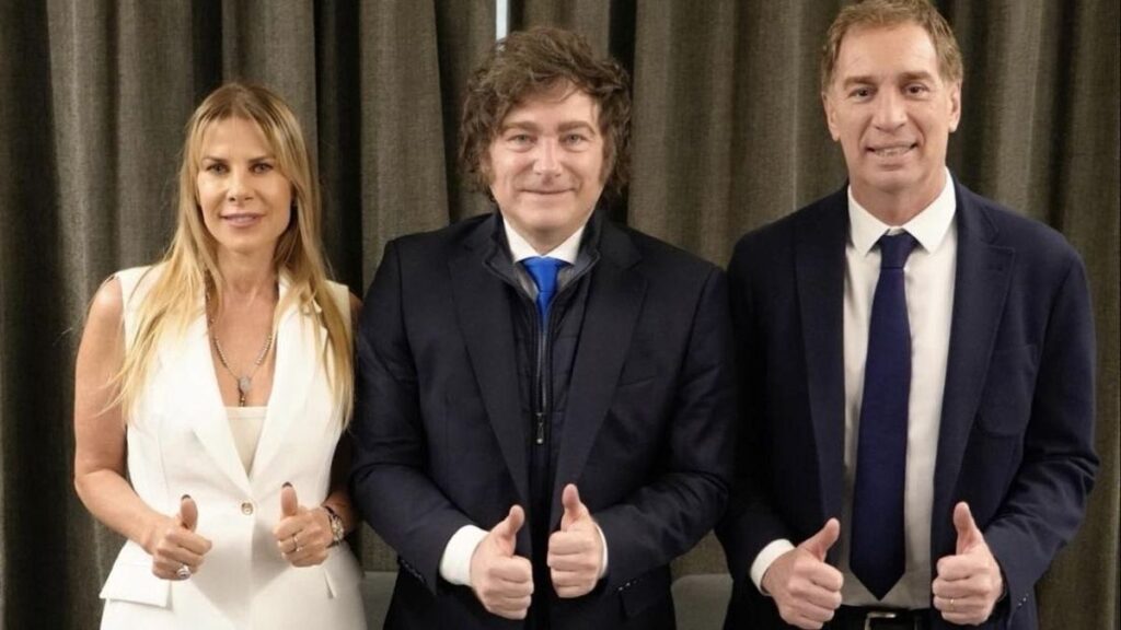La Junta Electoral aceptó que Santilli sea el primer candidato a diputado por La Libertad Avanza, pero su rostro no figurará ni en la boleta ni en los afiches informativos. 