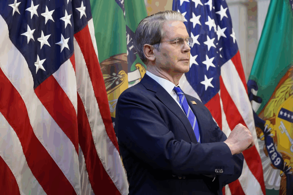 El secretario del Tesoro norteamericano, Scott Bessent, dio a conocer de cuánto será el salvataje financiero.