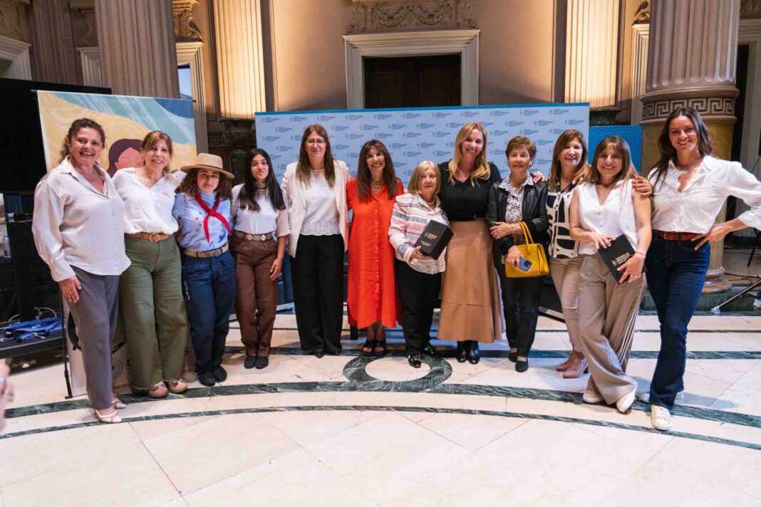 La Cámara de Diputados bonaerense celebró el Día de las Mujeres Rurales con una jornada cultural para visibilizar su rol en el interior provincial.