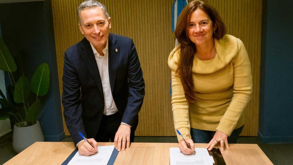 La intendenta de Quilmes, Mayra Mendoza, tiene claro su norte: convertirse en la candidata del peronismo para reemplazar al actual gobernador, Axel Kicillof.