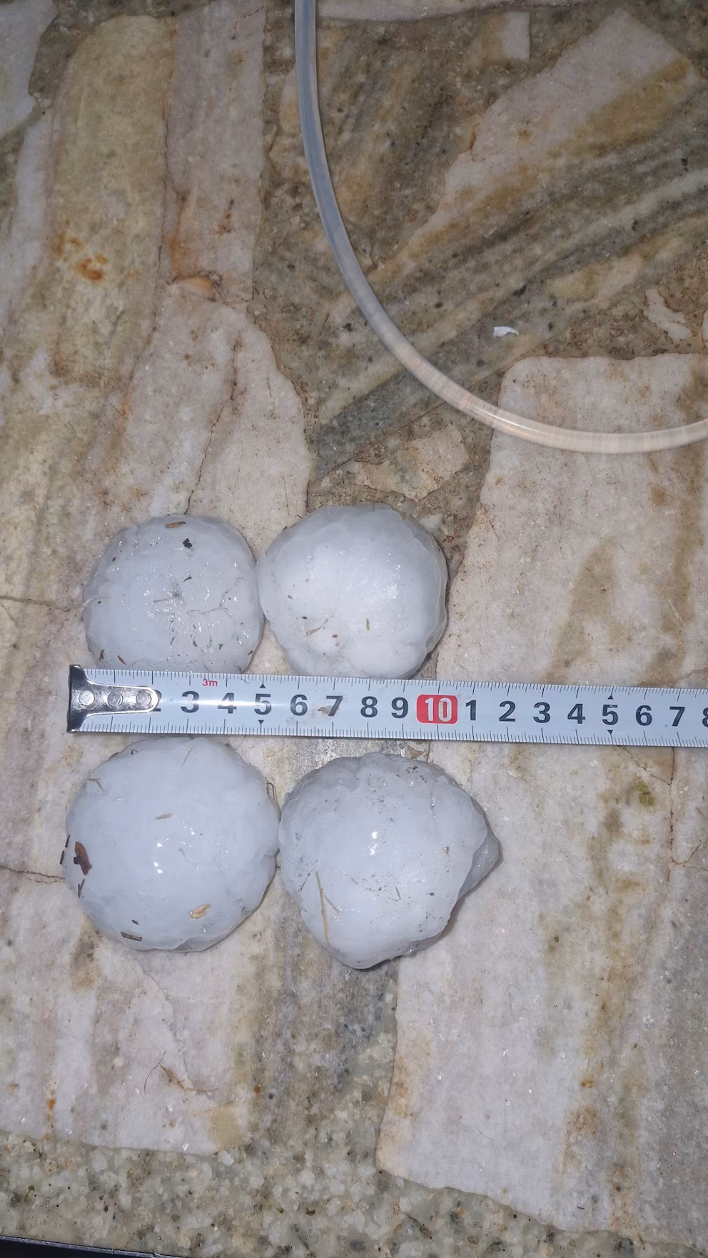 
Así fueron las piedras que cayeron en la provincia de Córdoba durante el temporal.