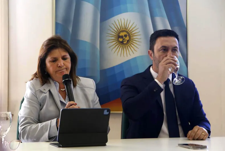 Patricia Bullrich y Luis Petri darán el "salto" al Legislativo y ya suenan nombres para sus relevos en el Gabinete libertario.