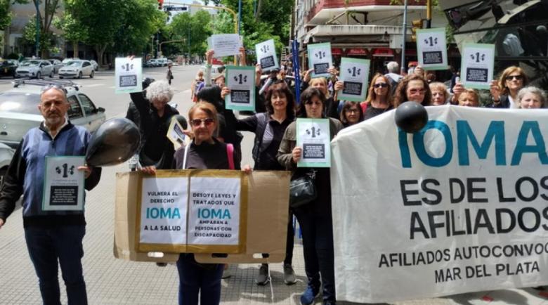 Desde Mar del Plata, afiliados denuncian que varias clínicas se dieron de baja del IOMA.