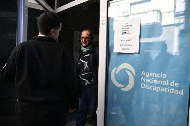 La Justicia obligó a la ANDIS a restablecer las pensiones por discapacidad suspendidas desde 2024 y a frenar las auditorías en todo el país.