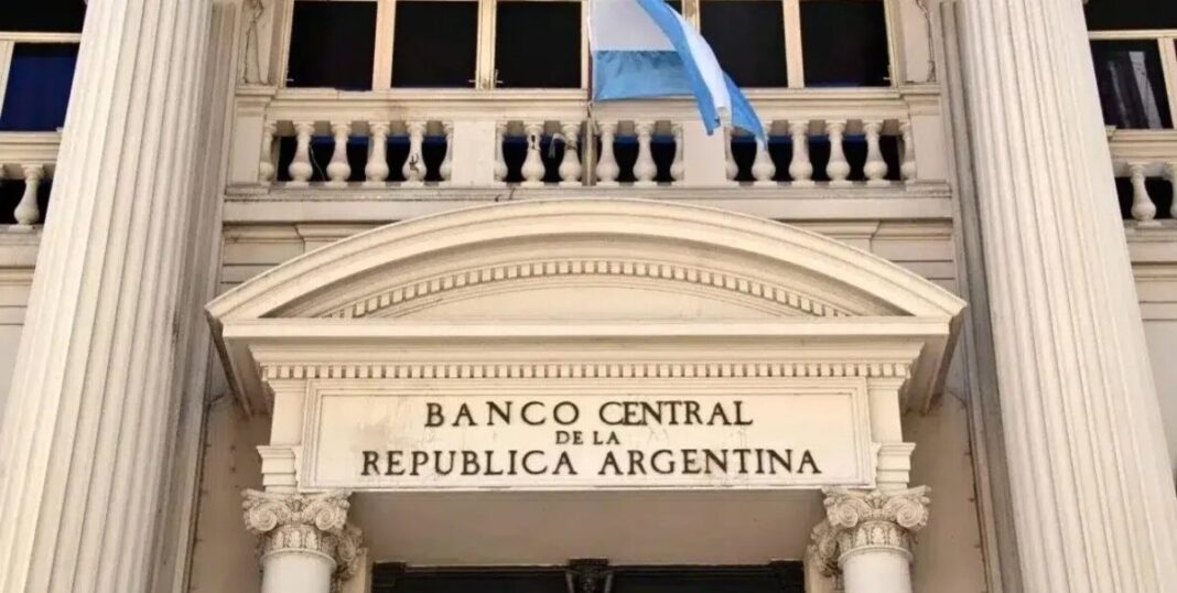 La senadora bonaerense del massimo, Sofía Vanelli, pidió que el Congreso cree una Comisión Bicameral para investigar el envío de oro al exterior.