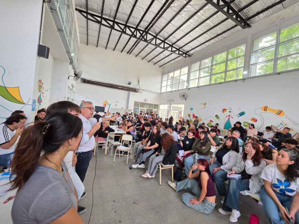 Senado: Reich alertó por el uso político-partidario de la jornada de capacitación electoral llevada a cabo en Tres de Febrero.