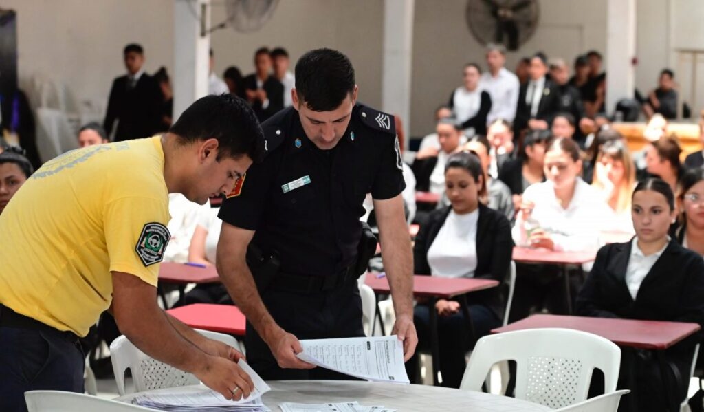 El Senado bonaerense queda a la espera del informe del Ejecutivo.