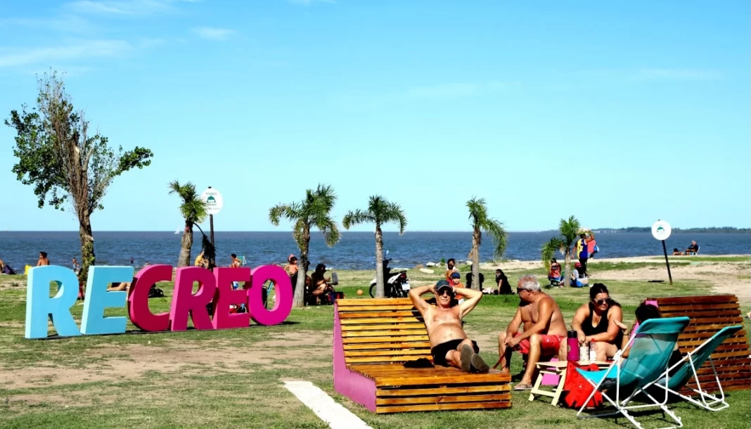 El Gobierno de la provincia de Buenos Aires volvió a poner el foco en el Turismo Social con el relanzamiento de un programa clave de cara a la temporada 2026.