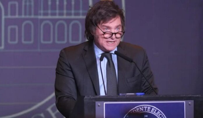 Tras el batacazo en las elecciones, el Gobierno de Javier Milei buscará impulsar una reforma laboral, previsional e impositiva.