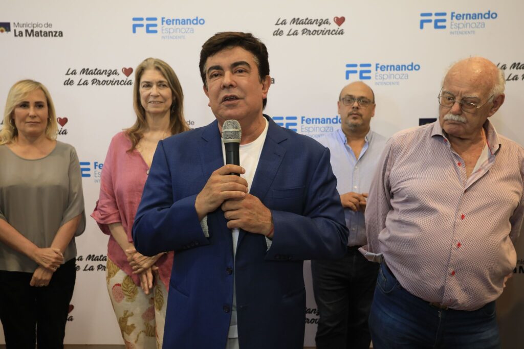 La búsqueda de un culpable por las elecciones se convirtió en el objetivo para un peronismo que no encuentra tierra firme para sostener la unidad.