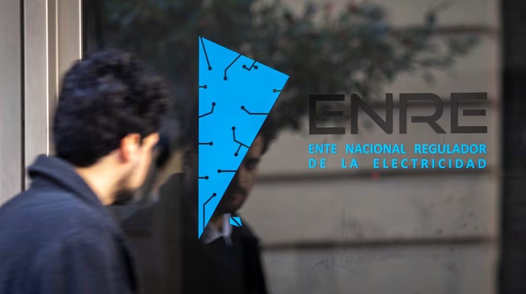 El ENRE desestimó los pedidos de Edesur y Edenor, para quedar exentas de las facturas