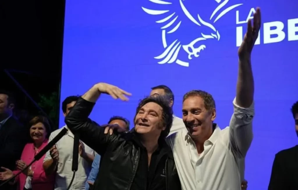 Tras el contundente triunfo en la provincia de Buenos Aires y su asunción en el Ministerio del Interior, Santilli aseguró que la agenda del Gobierno estará puesta en aumentar el empleo formal.