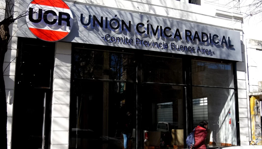 La UCR de La Plata convocó un plenario en la Casa Radical de calle 48 para debatir el desempeño electoral y plantear una estrategia territorial de cara a 2027.