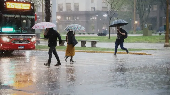 El SMN anticipó un martes lluvioso, con posibilidad de caída de granizo en el Área Metropolitana de Buenos Aires (AMBA).