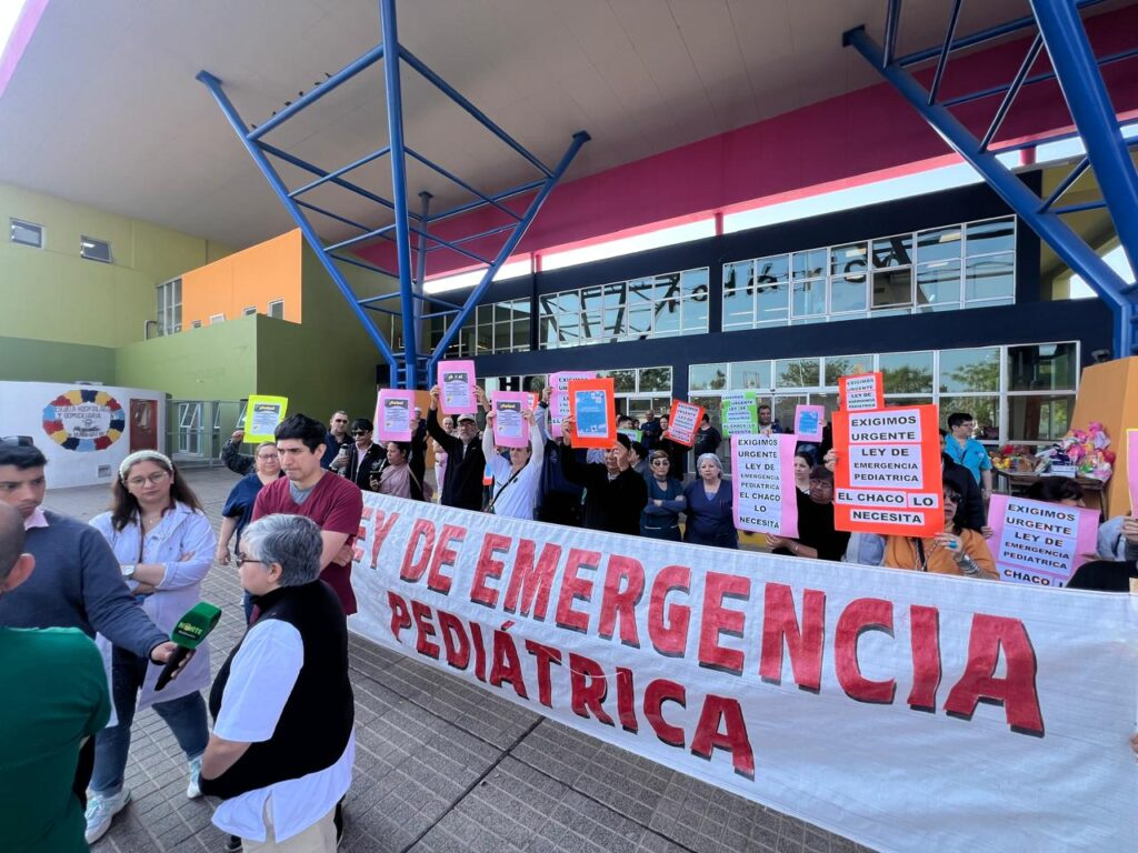 El Gobierno aumentó el presupuesto para hospitales y centros de salud, pero aún ignora la ley de emergencia pediátrica para el Garrahan.