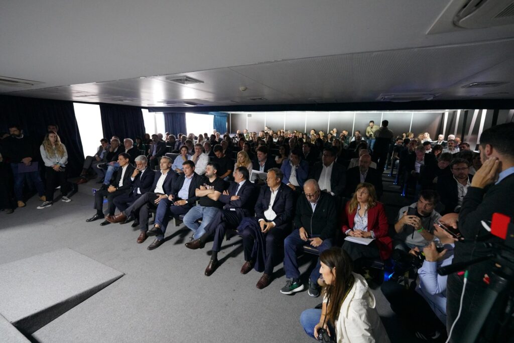 El Salón Anexo de la Cámara de Diputados fue el escenario de la presentación del Presupuesto 2026.