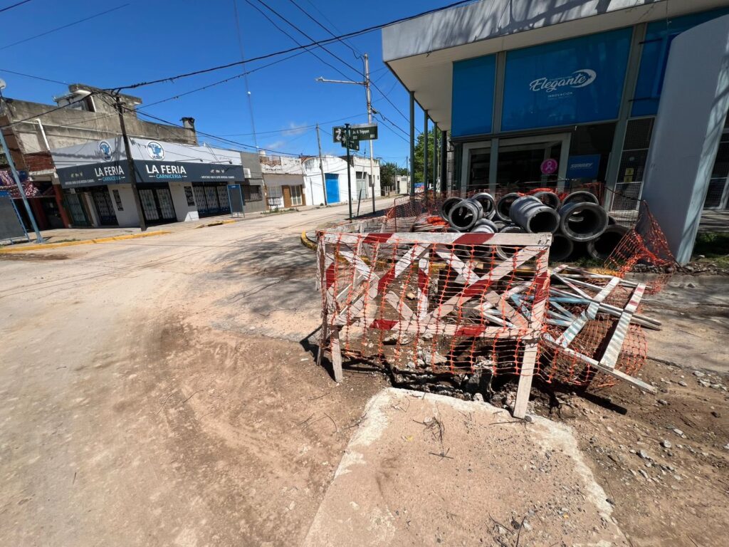El intendente de Pergamino también cuestionó al Gobernador por la paralización de la obra del Colector Ramal Norte y entubamiento del arroyo chu-chu.