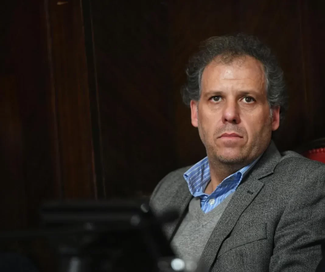 Juan Manuel Rico Zini advirtió que la paralización del Colector Ramal Norte agrava el riesgo de inundaciones en 10 barrios de Pergamino.