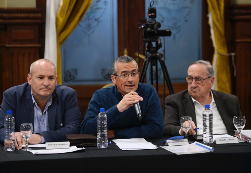 El titular del Foro de Intendentes radicales, Maximiliano Suescún.