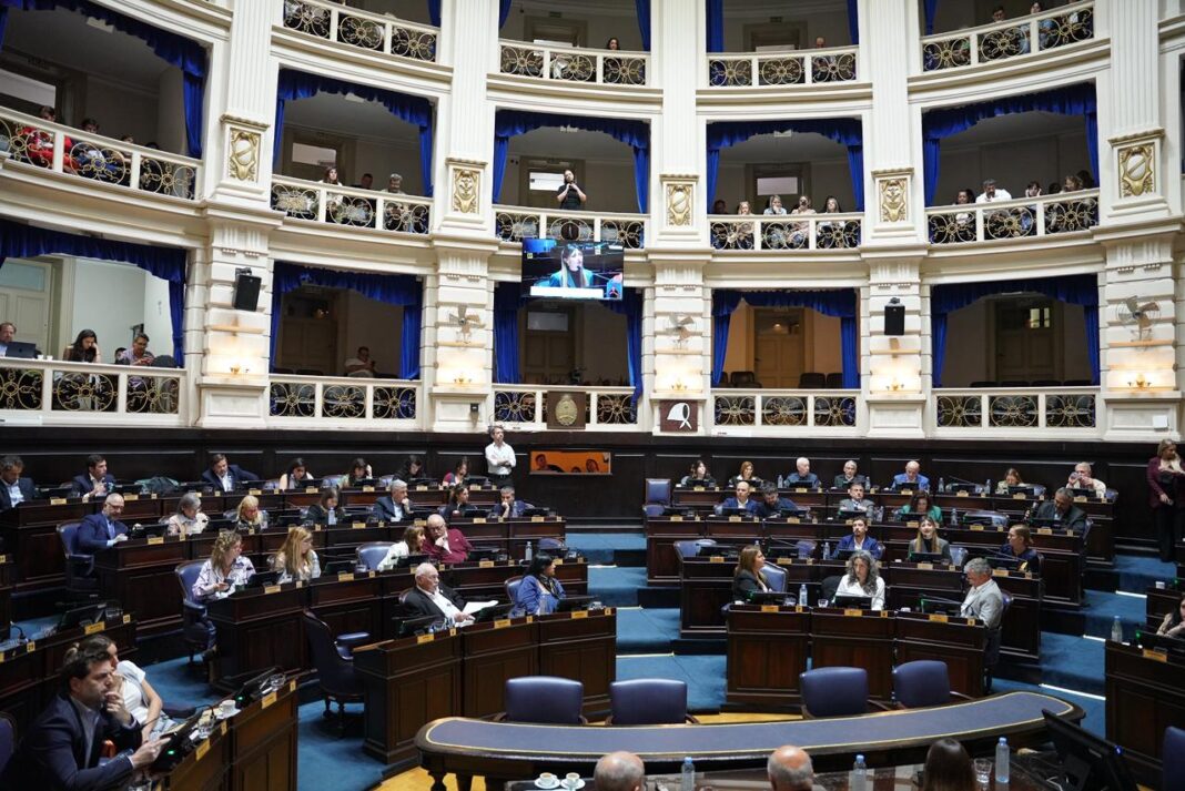 La Cámara de Diputados bonaerense se prepara para darle ingreso al Presupuesto y podría tratar la condonación de deudas a los municipios.