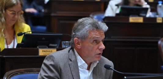 El diputado Gustavo Pulti volvió a denunciar irregularidades en la licitación de la Hidrovía y apuntó contra el Gobierno nacional.