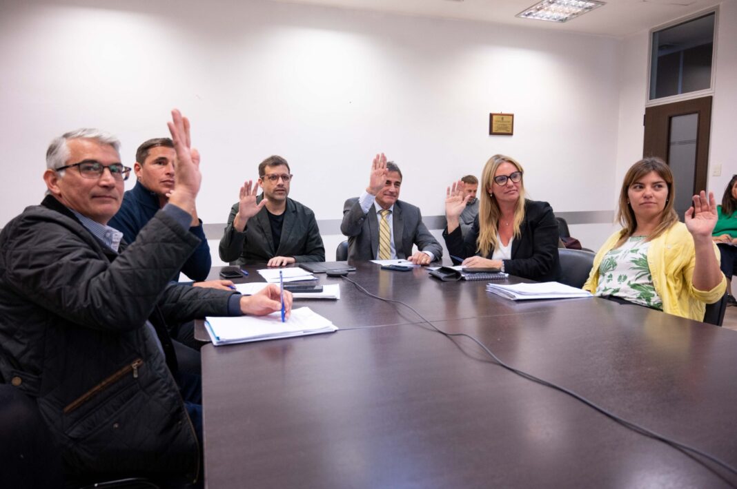 Comisión Presupuesto El próximo martes 18 de noviembre a las 14 horas la comisión de Presupuesto e Impuestos de la Cámara de Diputados comenzará el debate por el Presupuesto 2026.