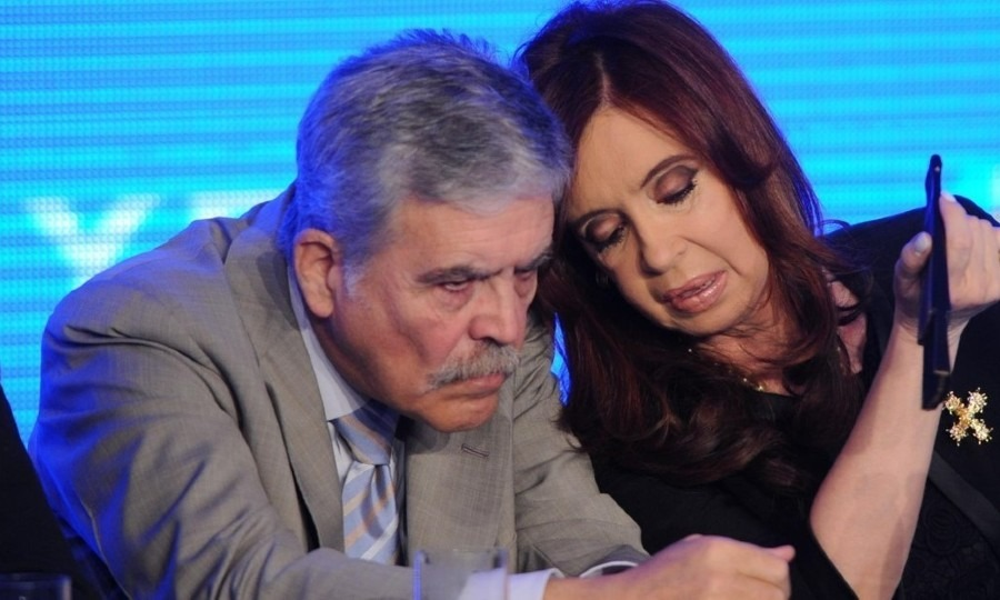Julio De Vido fue uno de los funcionarios más cercanos del matrimonio Kirchner, desde su paso por la Gobernación de Santa Cruz.