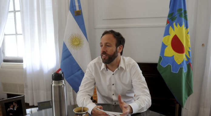 Ministros de 17 provincias viajan a Chile para buscar financiamiento Autoridades provinciales participarán del encuentro está organizado por el CFI y la CEPAL, con una agenda centrada en el desarrollo productivo.