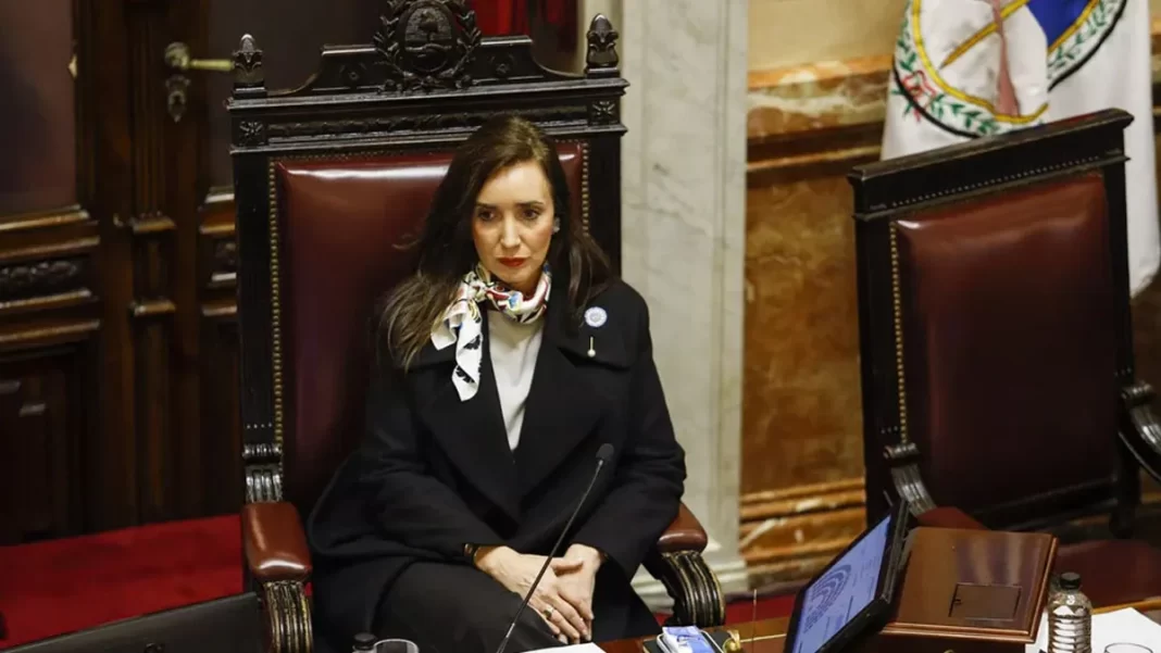 Patricia Bullrich reclamó que la vicepresidenta Victoria Villarruel abandone la neutralidad y respalde la agenda oficial en el Senado.