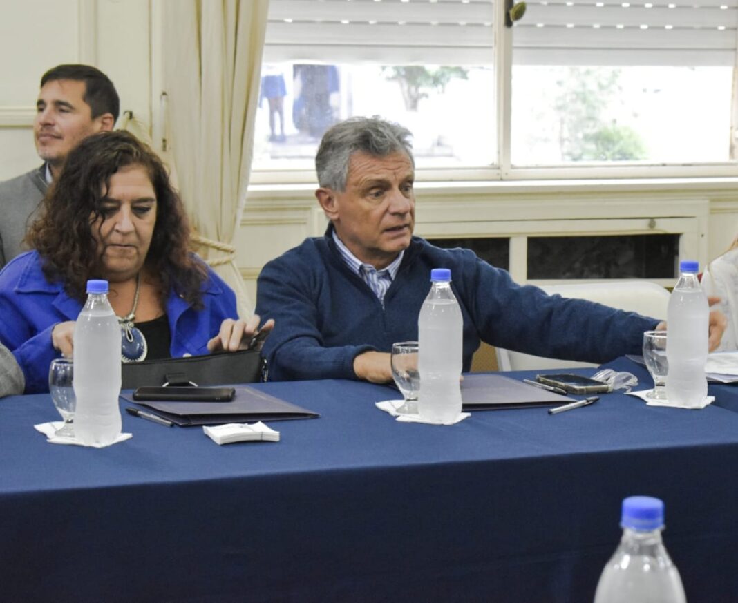 En medio de las negociaciones del Presupuesto, el diputado Gustavo Pulti cargó contra la oposición por bloquear el pedido de deuda de Kicillof.