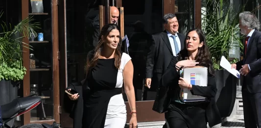 Tras su destitución en el jury, Julieta Makintach rompió el silencio y mencionó a sus colegas que sabían de la filmación del juicio por el Caso Maradona.