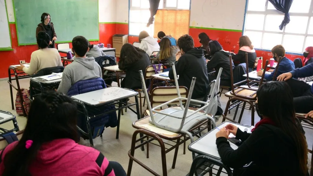 Según el borrador de reforma educativa, se crea la figura de los planes de estudio “propios” de cada institución.