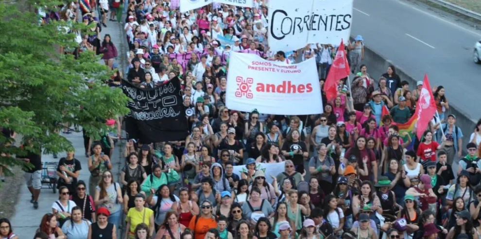 La exvicepresidenta, Cristina Kirchner, envió un audio desde su prisión domiciliaria al 38° Encuentro Plurinacional de Mujeres.