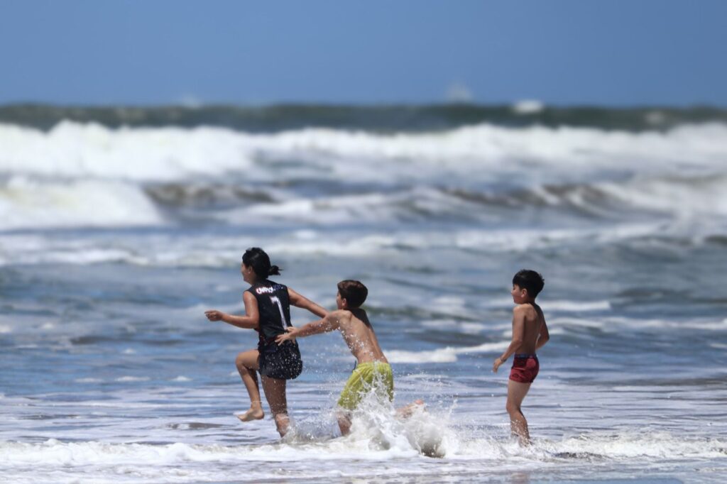 La Costa registró un fin de semana largo con 84% de ocupación hotelera.