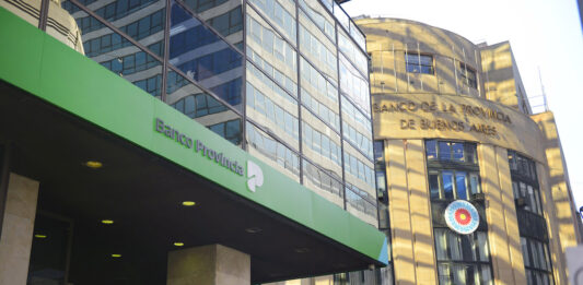 El Senado bonaerense renovó la composición del directorio del Bapro. Qué sectores salieron ganando en el reparto.
