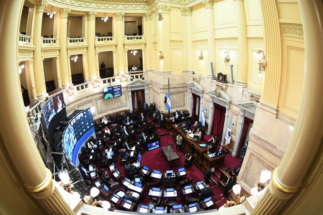 El Senado renovará 23 bancas con exgobernadores y dirigentes de peso territorial que ingresan al Congreso y redefinen las mayorías.