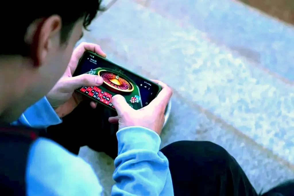 Por el avance de la tecnología y el crecimiento exponencial de las apuestas online, Mesías propone abordar la ludopatía de manera integral con la creación de centros provinciales de contención.