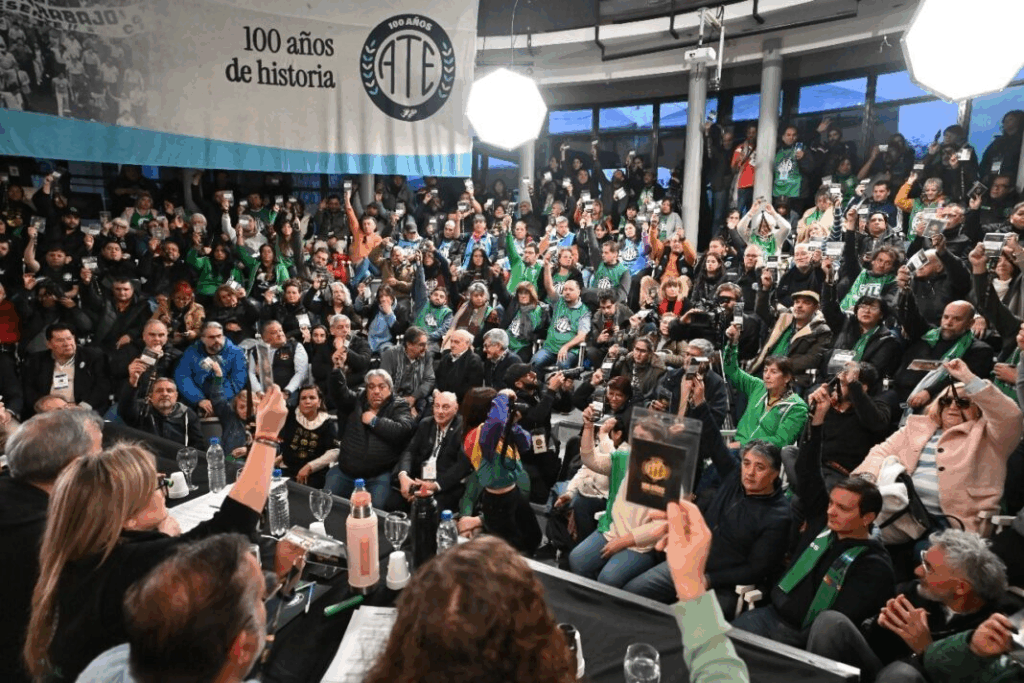 ATE se prepara para movilizar contra la reforma laboral que impulsa el Gobierno.