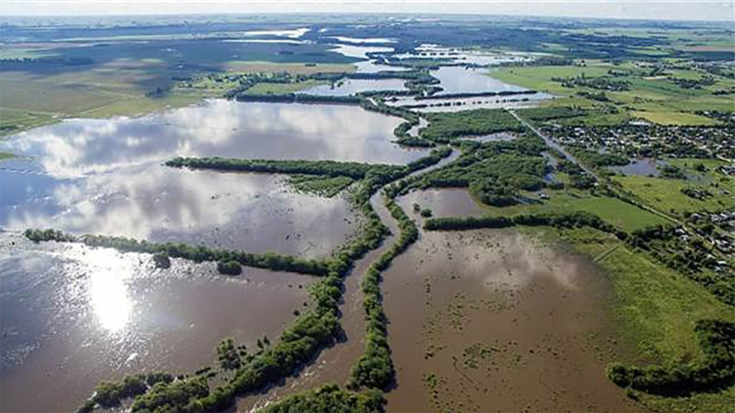 La diputada bonaerense, María Alejandra Lordén, presentó un pedido de informes para conocer el estado hídrico del interior bonaerense ante las inundaciones.