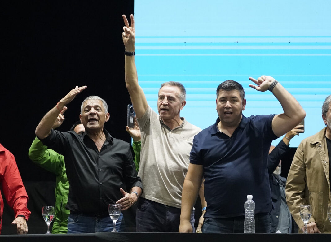 La conducción de la CGT atraviesa un punto de máxima tensión con el Gobierno nacional, tras conocer la última versión de la reforma laboral.