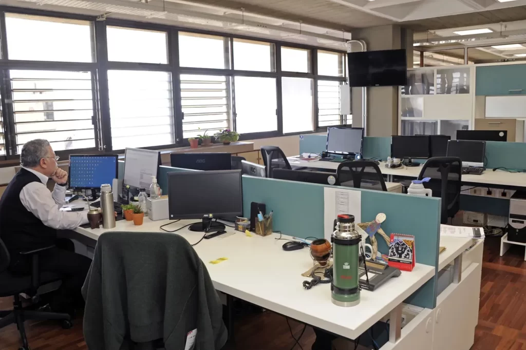 El Gobierno precisó que el asueto de estatales no debería afectar la continuidad de los servicios esenciales y aseguró que las entidades bancarias funcionarán con normalidad.