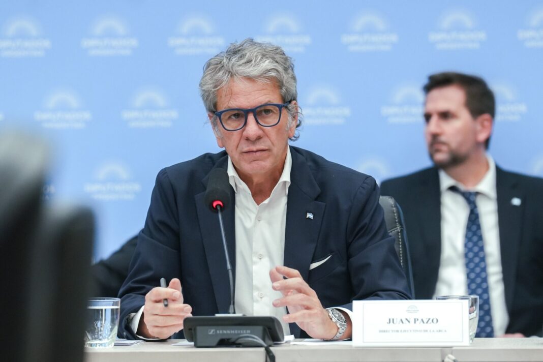 Juan Pazo dejó la conducción de ARCA y el Gobierno designó a Andrés Vázquez como nuevo titular del organismo recaudador.