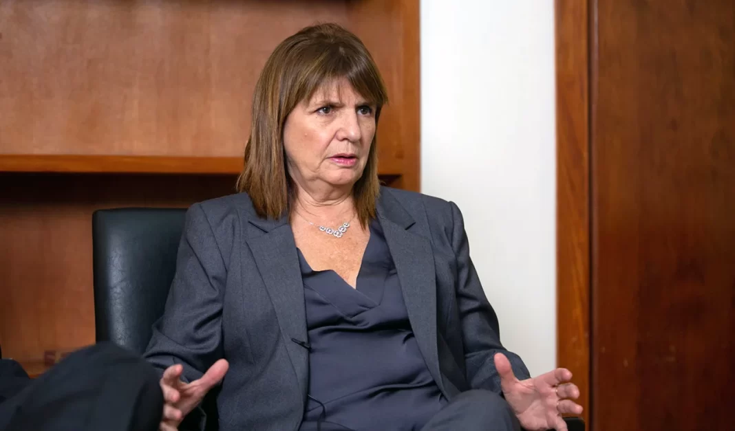 La senadora nacional de La Libertad Avanza, Patricia Bullrich, cruzó a Axel Kicillof y defendió la reforma laboral que impulsa el Gobierno.