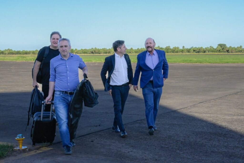 La visita de Kicillof a la provincia que comanda Gildo Insfrán, se da luego del comunicado conjunto que lanzaron los gobernadores peronistas excluidos de la mesa nacional.
