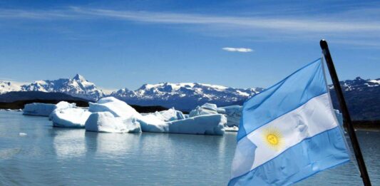 El Senado firmó dictamen de la reforma a la Ley de Glaciares y prevé tratar el proyecto el 10 de febrero, en el marco de sesiones extraordinarias.