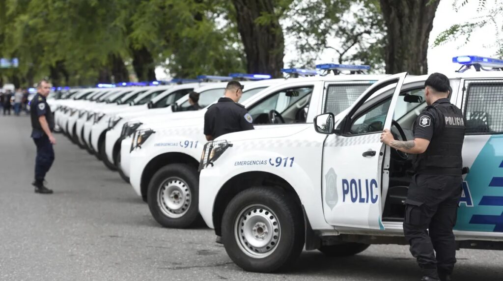
El intendente de Coronal Pringles, Lisandro Matzkin, reclamó más presencia policial en el municipio. 