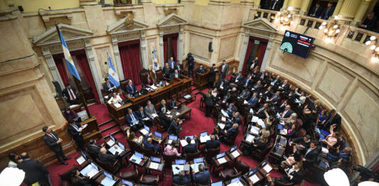 El oficialismo no buscará introducir los artículos rechazados por la oposición y aspira a tener el Presupuesto 2026 antes de fin de año.
