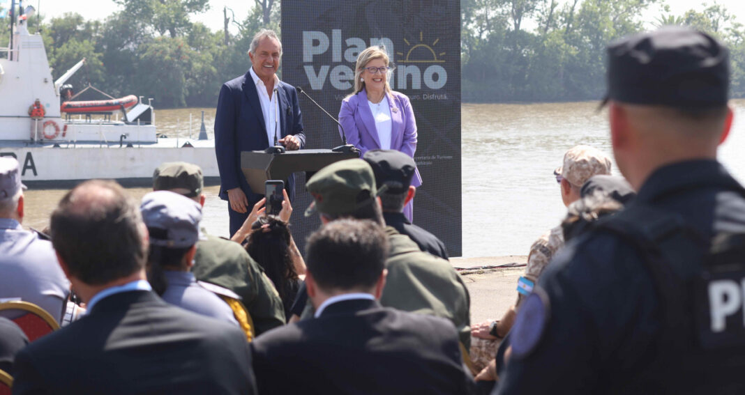 El Gobierno lanzó el Plan Verano 2026 con un operativo federal de seguridad, y controles intensificados en rutas y destinos turísticos.