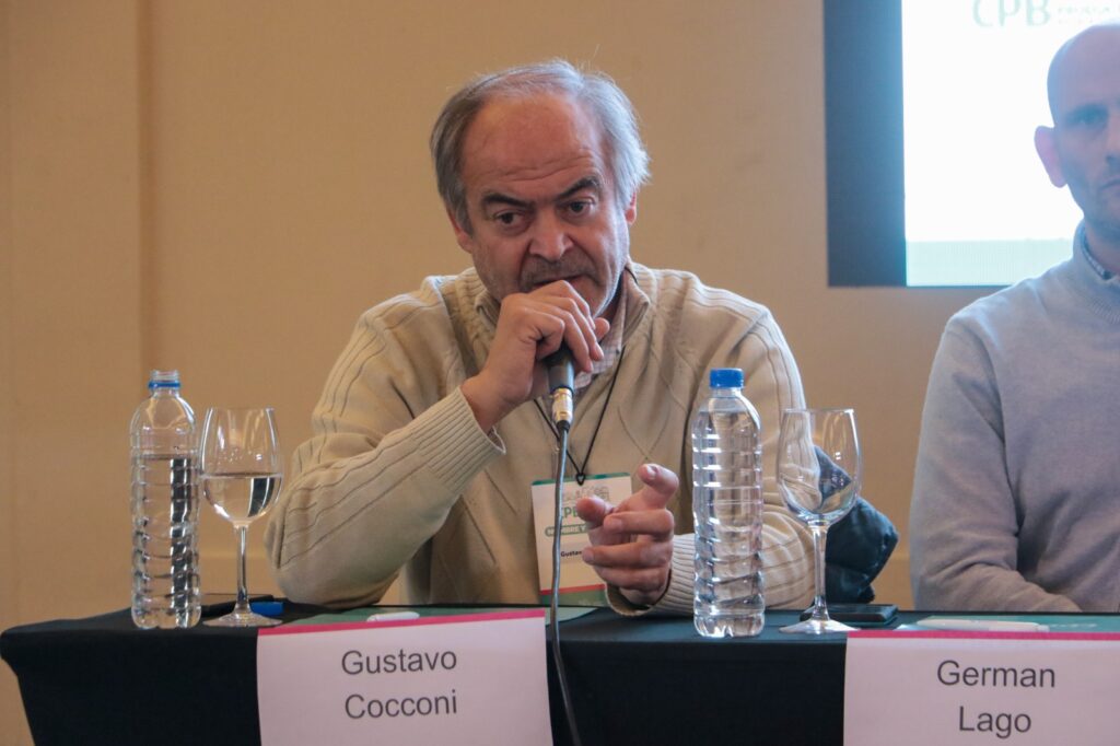 El intendente de Tapalqué, Gustavo Cocconi, está a un paso de lograr un impuesto al combustible.