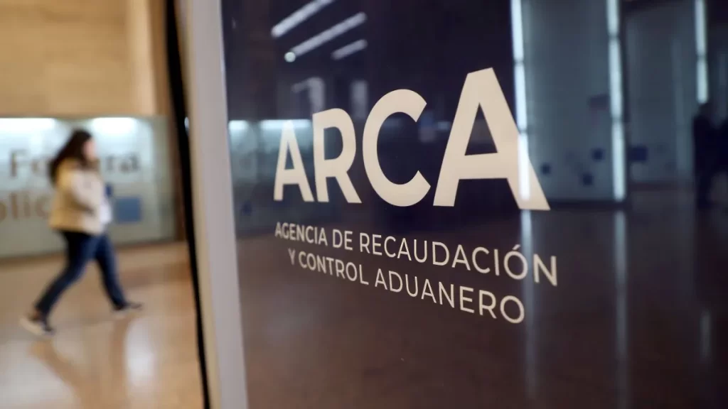 Según expuso Caputo, ARCA enviará un recordatorio con un margen de 10 a 15 días hábiles antes de aplicar cualquier sanción.